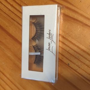Lavaa Lashes Premium Faux Mink Eyelashes